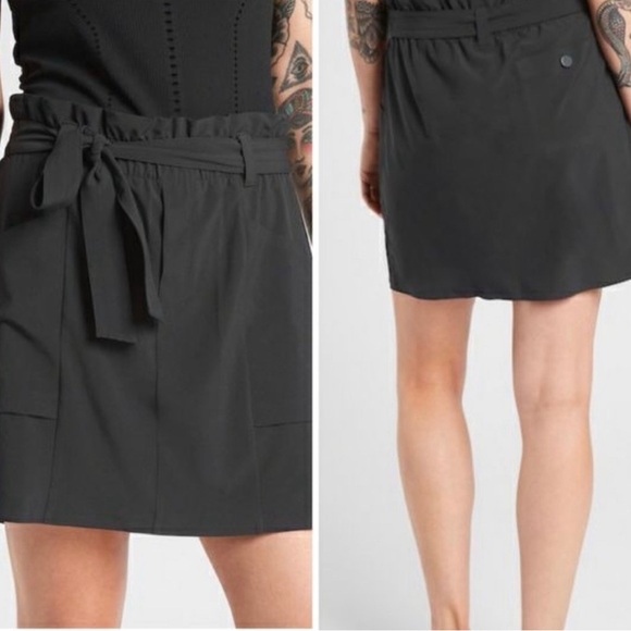 ATHLETA Skyline Skort Black Skirt with Mesh Shorts Built in Size 2 - Picture 2 of 11